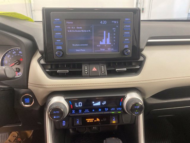 Used 2019 Toyota RAV4 XLE Premium w/ Cold Weather Package AWD/4WD image 25