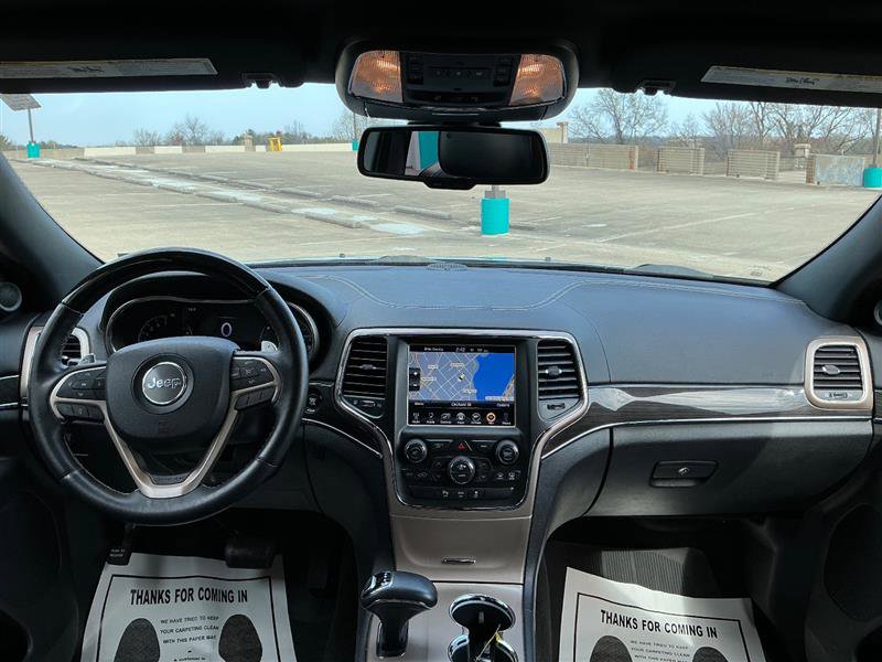 Used 2015 Jeep Grand Cherokee Overland image 40