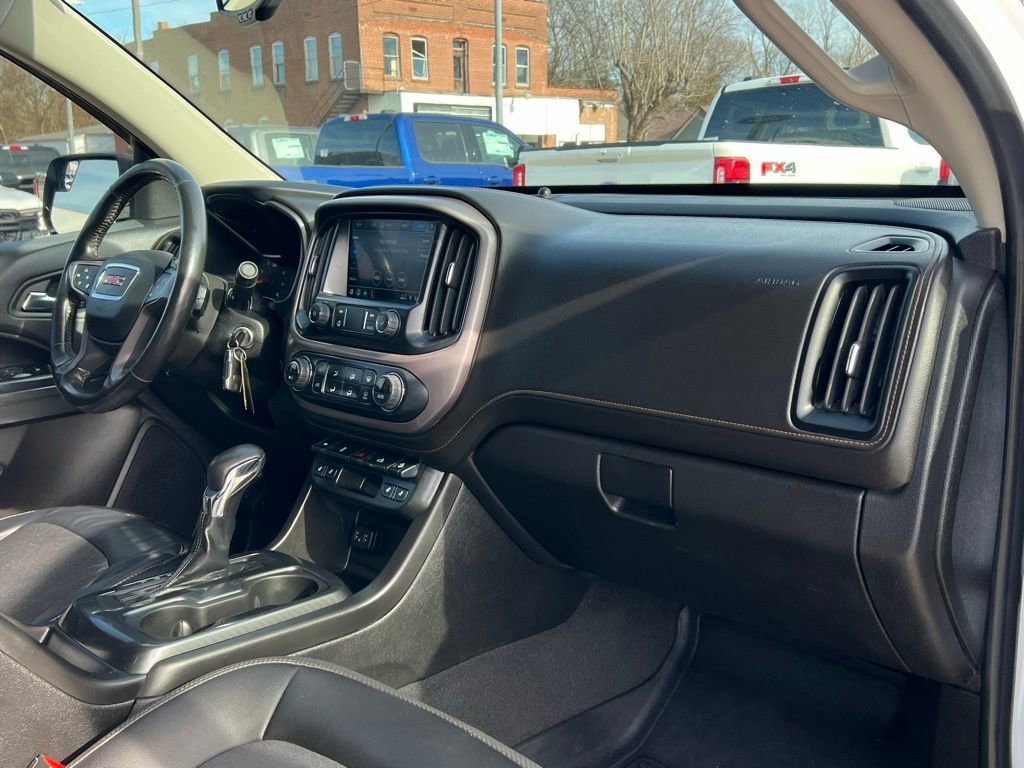 Used 2022 GMC Canyon AT4 image 21