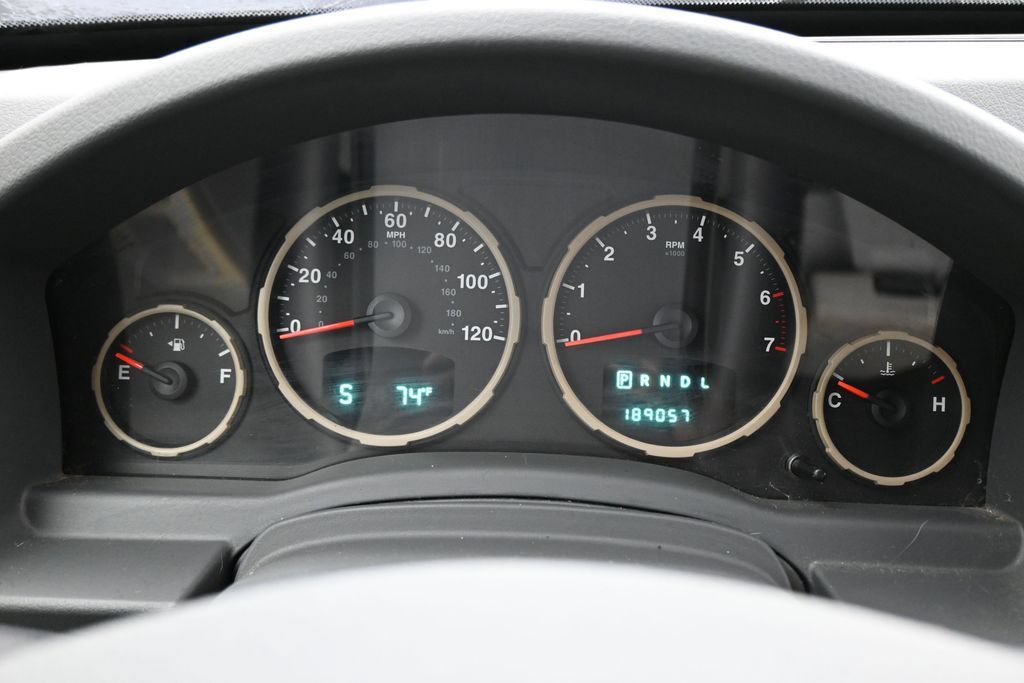 Used 2008 Jeep Liberty Sport w/ Popular Equipment Group AWD/4WD image 15