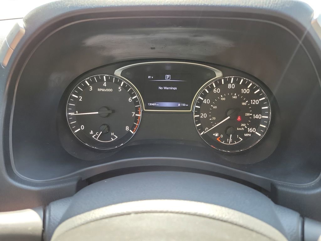 Used 2017 Nissan Pathfinder SV image 26