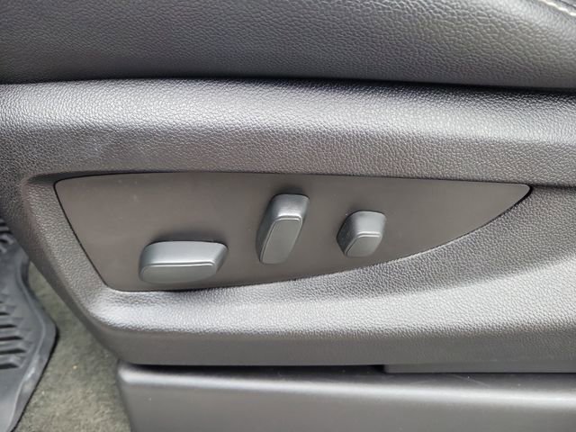 Used 2018 Chevrolet Silverado 1500 LT w/ LT Fleet Convenience Package image 18