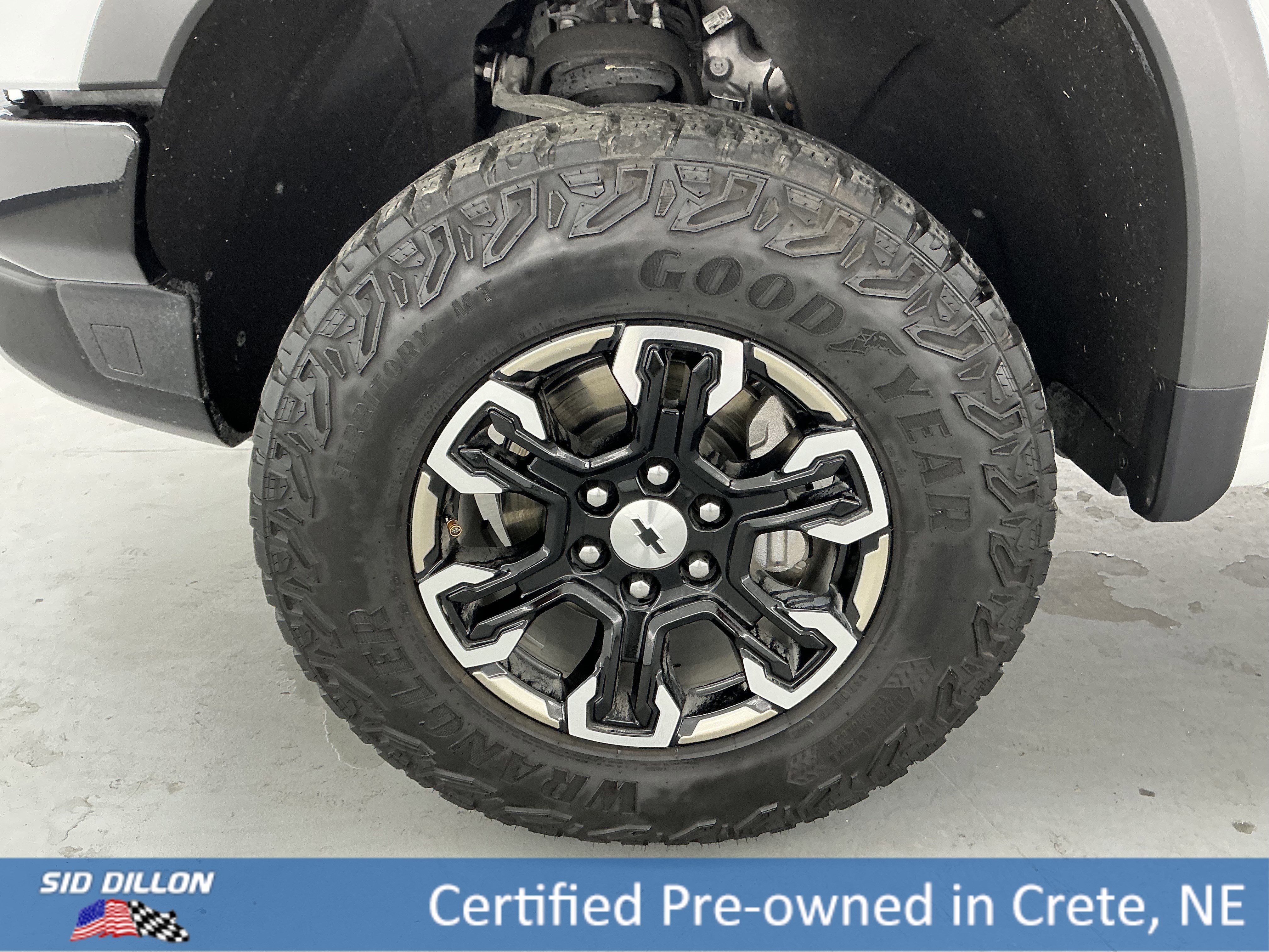 Used 2024 Chevrolet Silverado 1500 ZR2 image 18