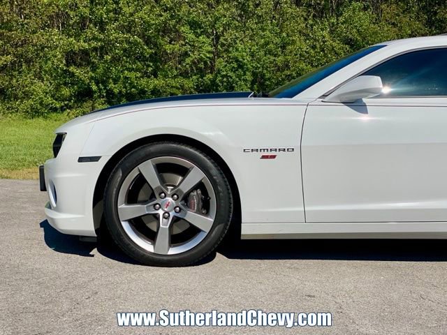 Used 2011 Chevrolet Camaro SS w/ RS Package RWD image 10