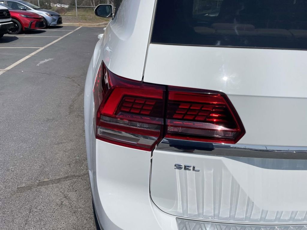 Used 2019 Volkswagen Atlas SEL R-Line image 17