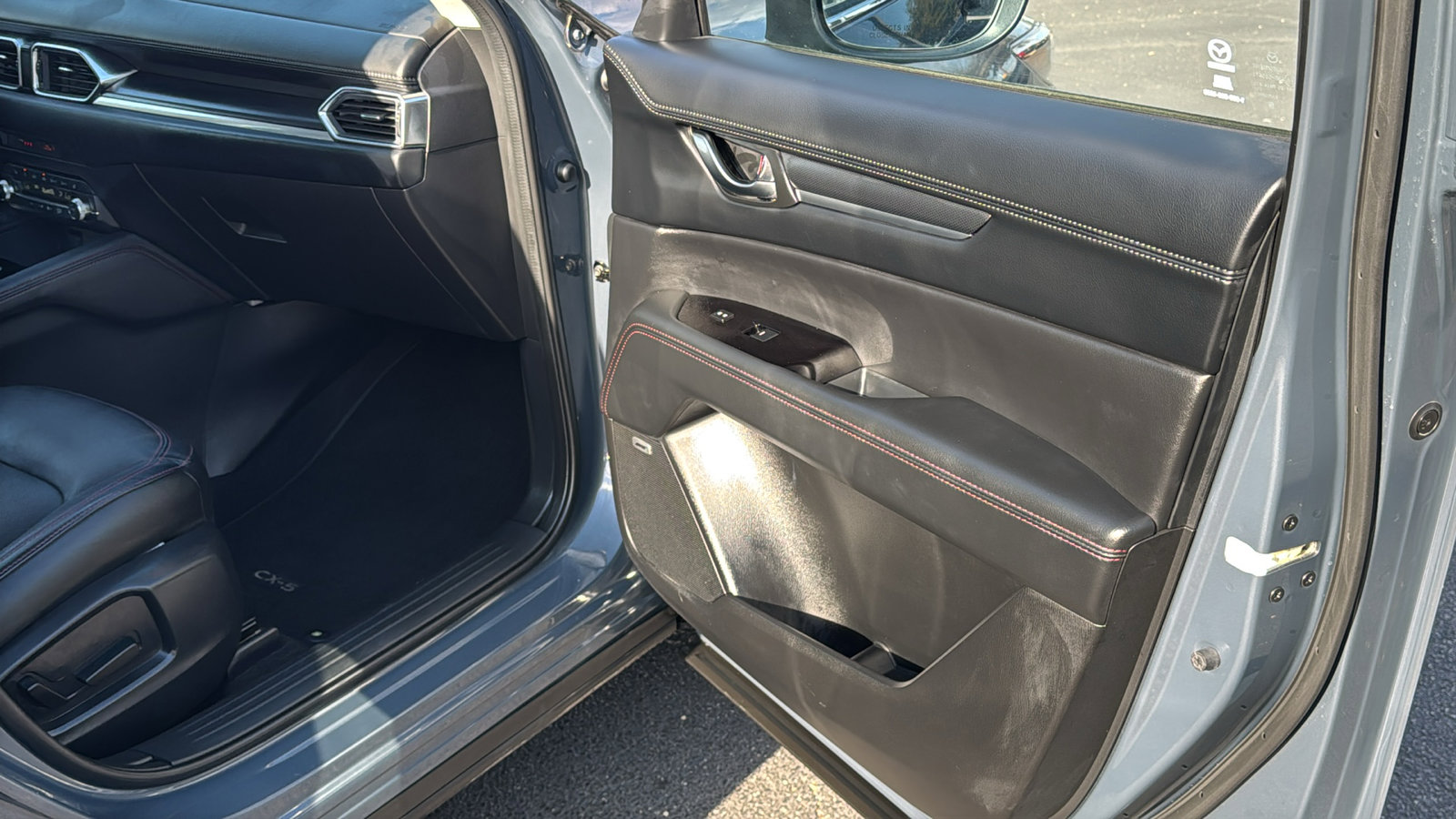 Certified 2024 MAZDA CX-5 Carbon Edition image 35