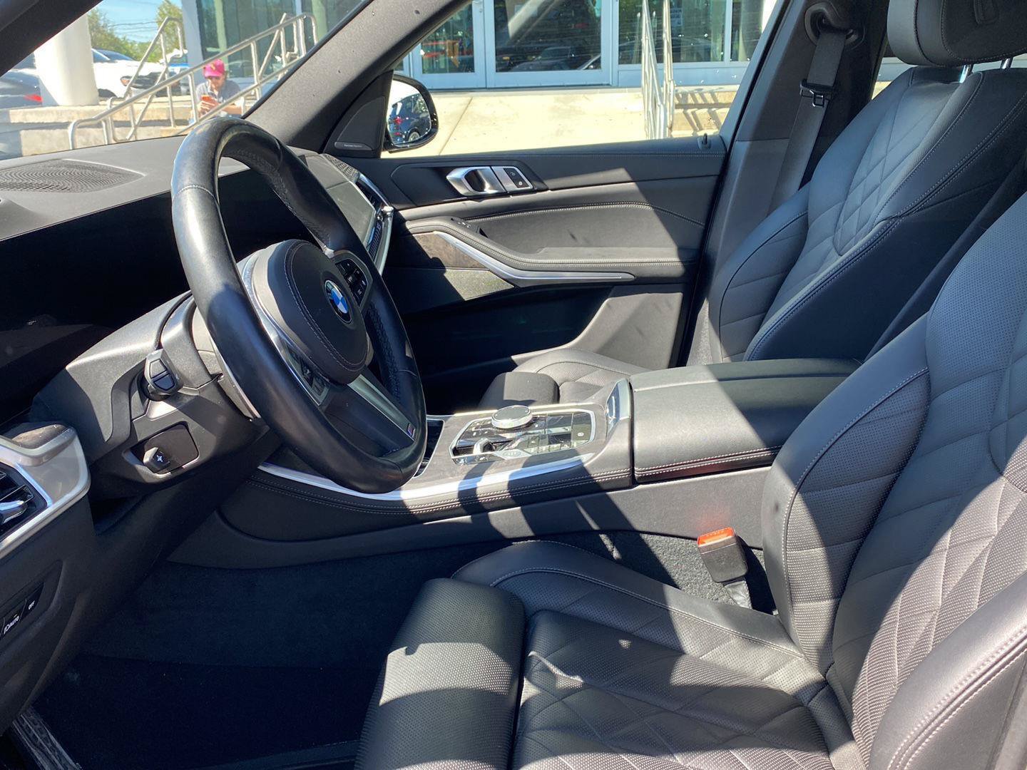 Certified 2024 BMW X5 xDrive40i w/ M Sport Package AWD/4WD image 7