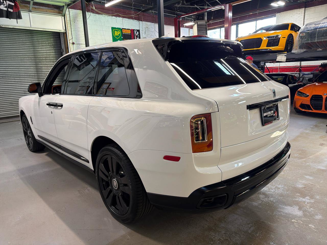 Used 2023 Rolls-Royce Cullinan AWD/4WD image 8