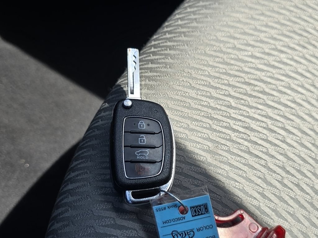 Used 2018 Hyundai Santa Fe Sport AWD/4WD image 31