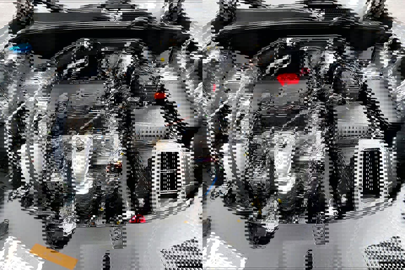 Certified 2025 Honda HR-V LX image 31