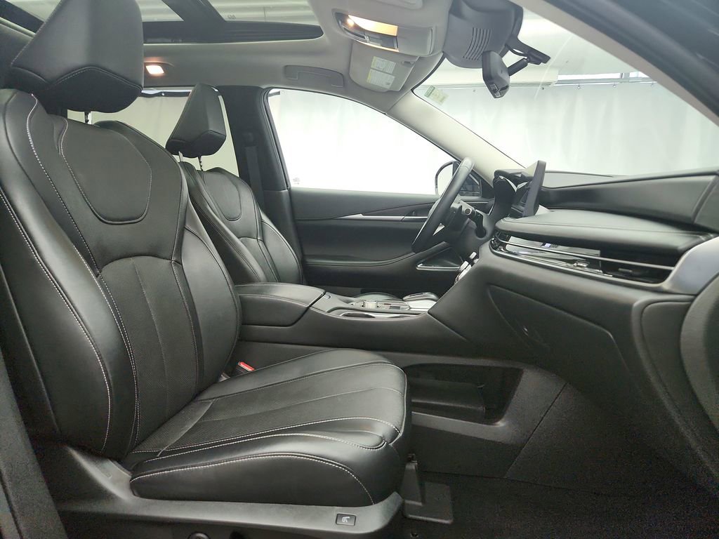 Used 2022 INFINITI QX60 Sensory image 38