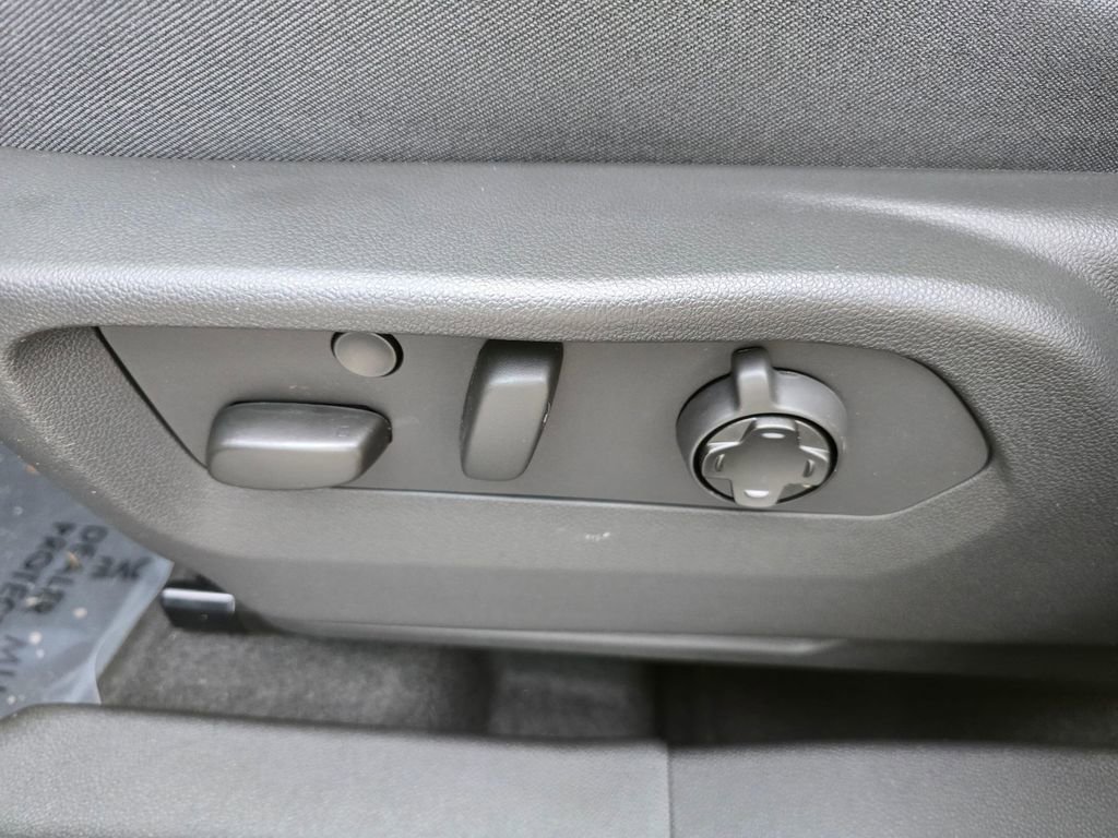 New 2026 Buick Envision Avenir image 26