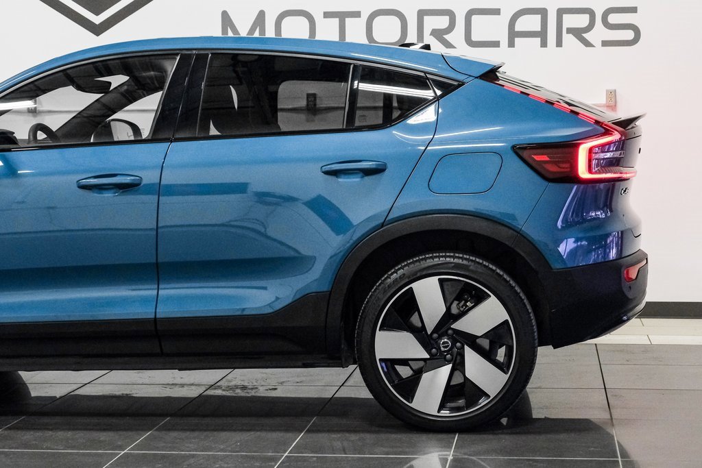 Used 2023 Volvo C40 P8 Recharge Ultimate image 19