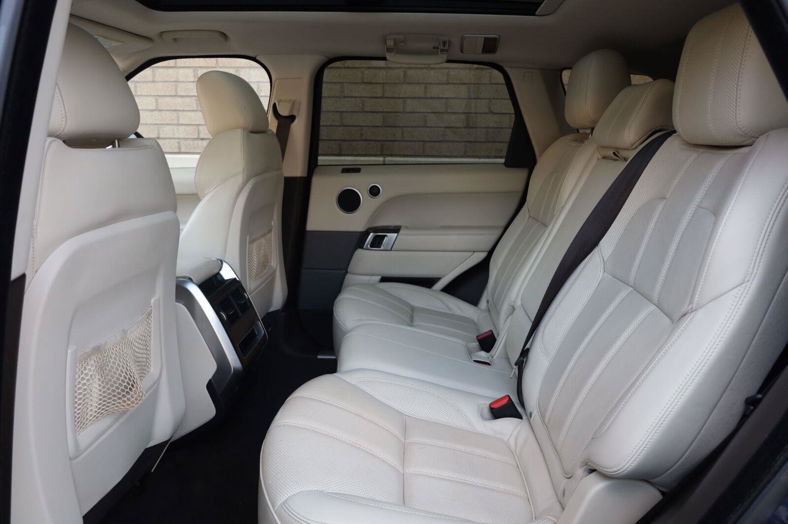 Used 2016 Land Rover Range Rover Sport HSE AWD/4WD image 22