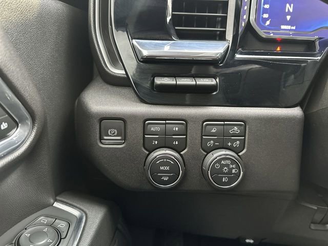Used 2024 Chevrolet Silverado 2500 LTZ w/ LTZ Premium Package image 18