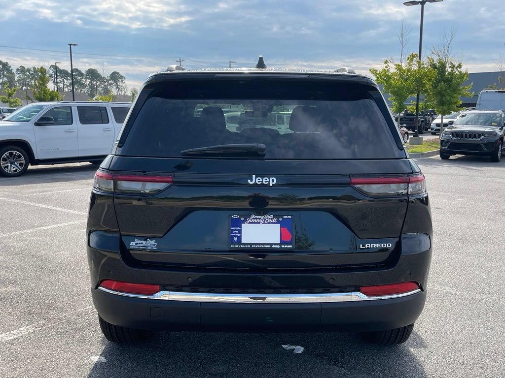 New 2026 Jeep Grand Cherokee Laredo RWD image 17