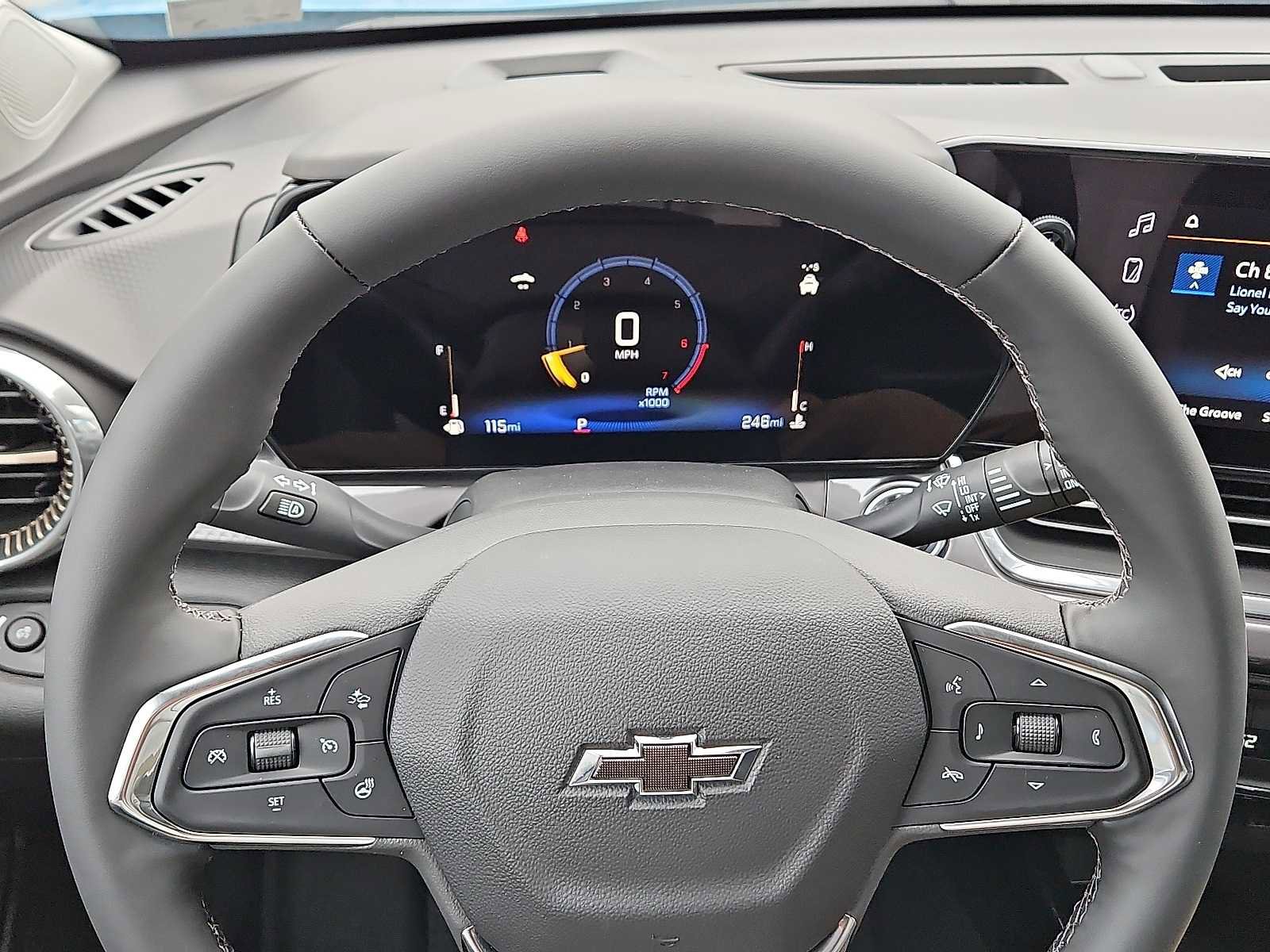 New 2025 Chevrolet Trax ACTIV w/ Driver Confidence Package image 13