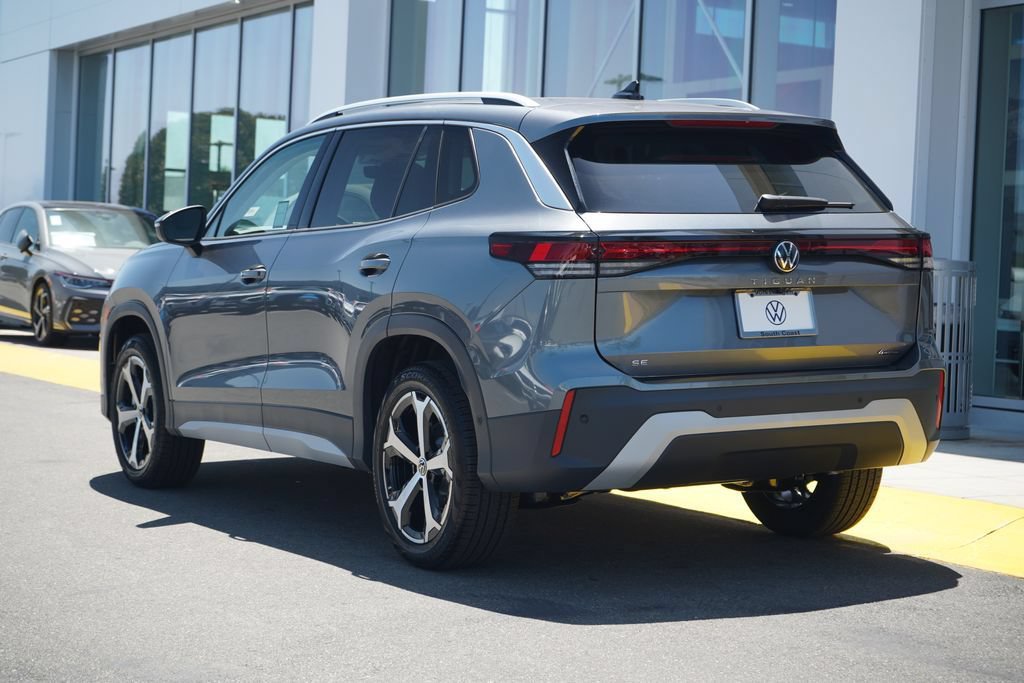 New 2026 Volkswagen Tiguan SE AWD/4WD image 3
