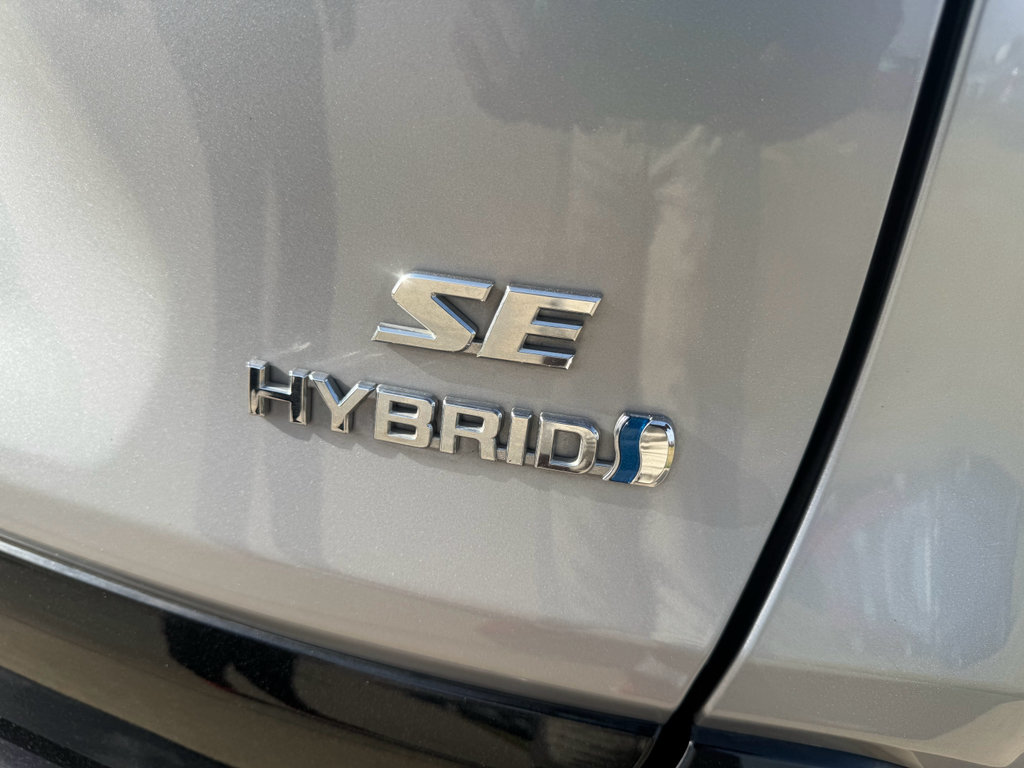 Used 2023 Toyota RAV4 SE w/ Convenience Package AWD/4WD image 32