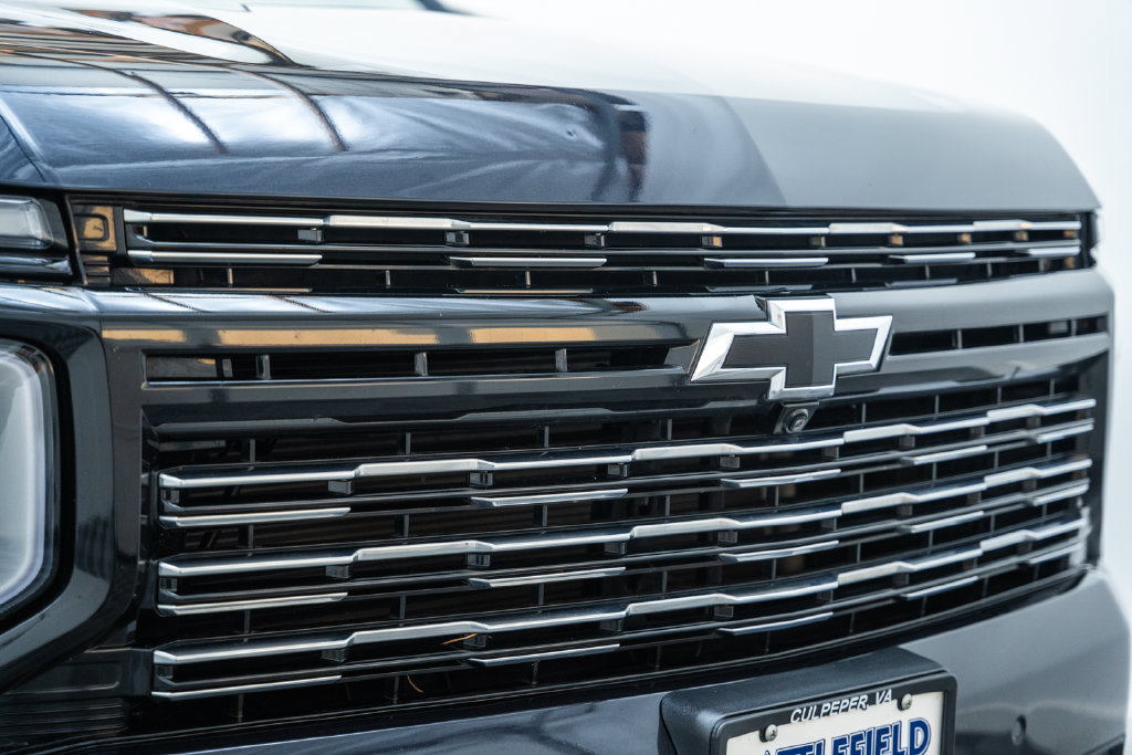 Used 2026 Chevrolet Tahoe High Country AWD/4WD image 13