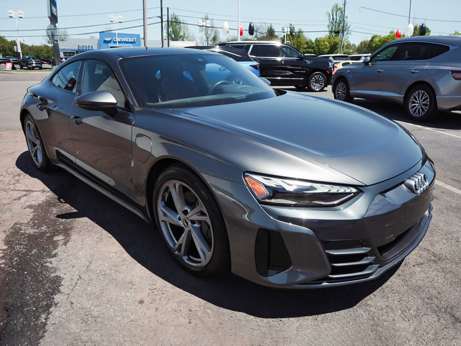 Used 2024 Audi e-tron GT Premium Plus AWD/4WD image 3