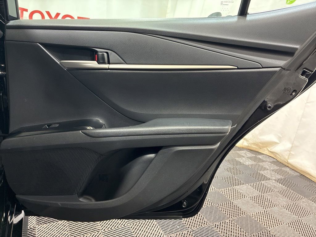 Used 2025 Toyota Camry LE FWD image 14