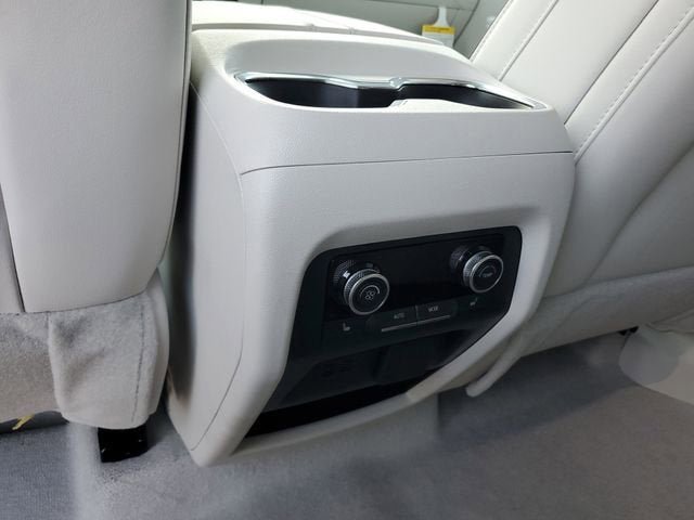 New 2026 Buick Enclave Avenir w/ Super Cruise Package image 16