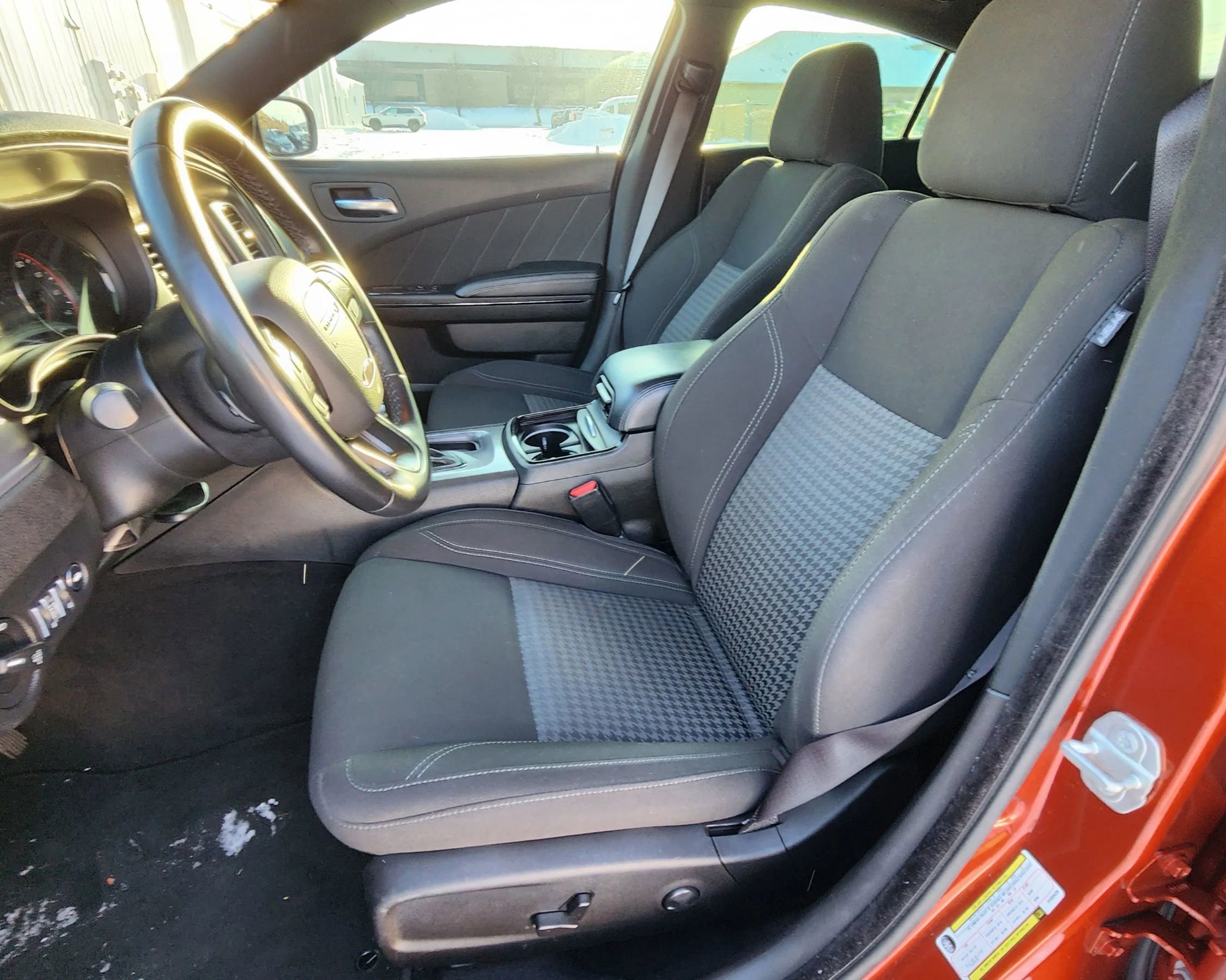 Used 2023 Dodge Charger SXT w/ Blacktop Package image 40