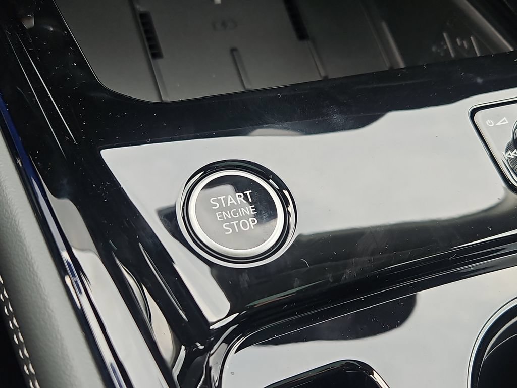 New 2026 Audi Q3 quattro 2.0T AWD/4WD image 16