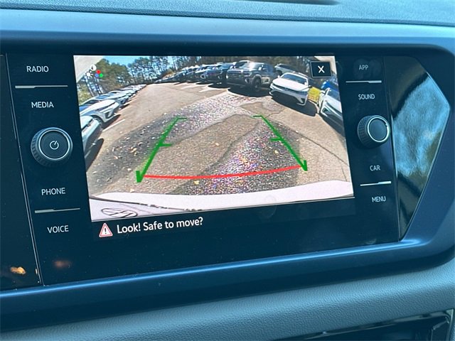 Used 2022 Volkswagen Taos SE image 22