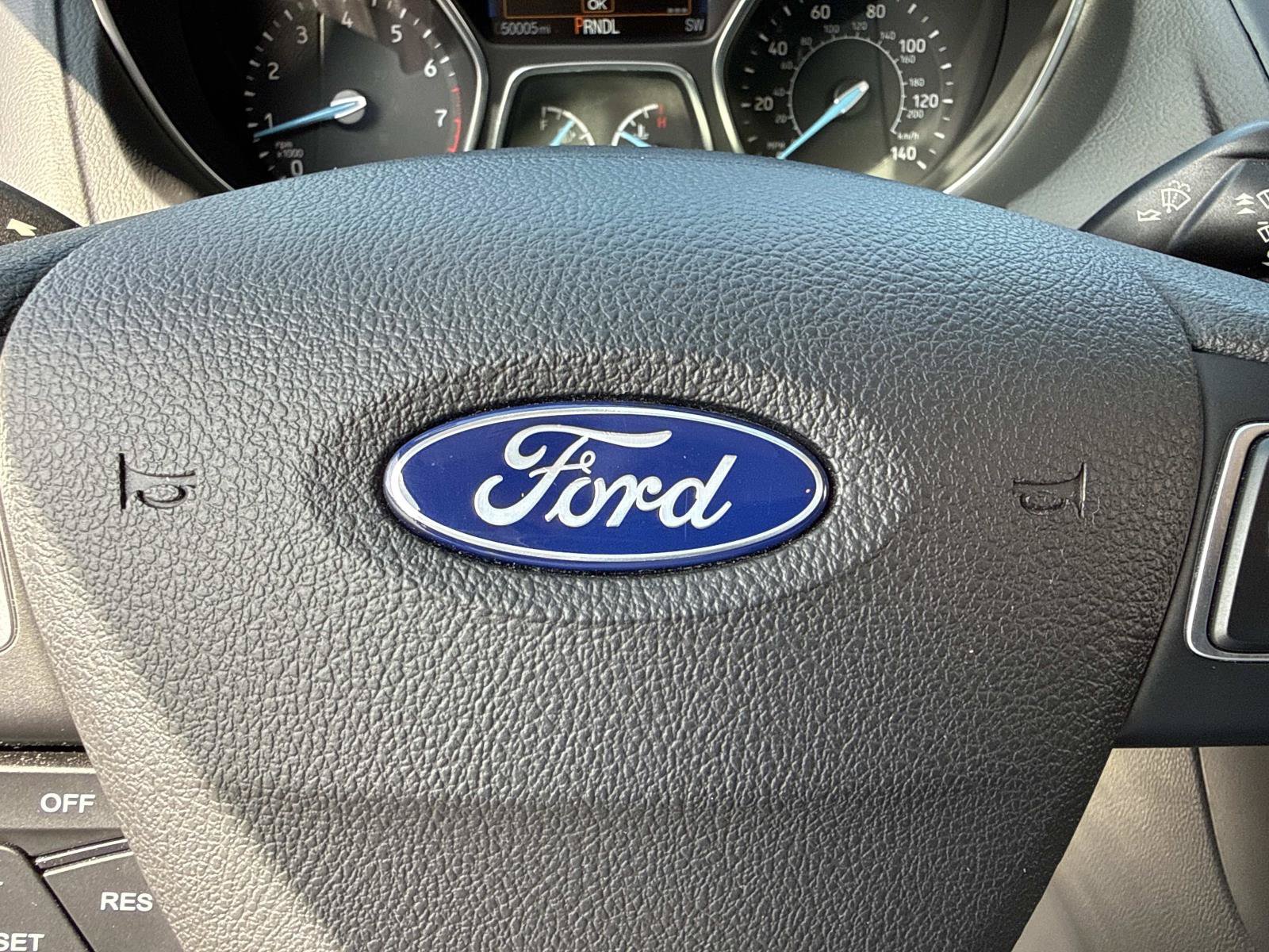 Used 2018 Ford Focus SE FWD image 32