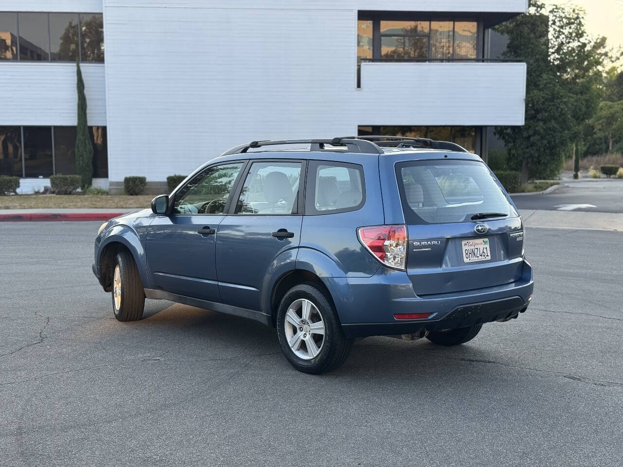Used 2010 Subaru Forester 2.5X AWD/4WD image 3