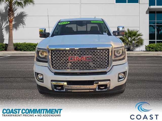 Certified 2015 GMC Sierra 2500 Denali w/ Duramax Plus Package AWD/4WD image 2