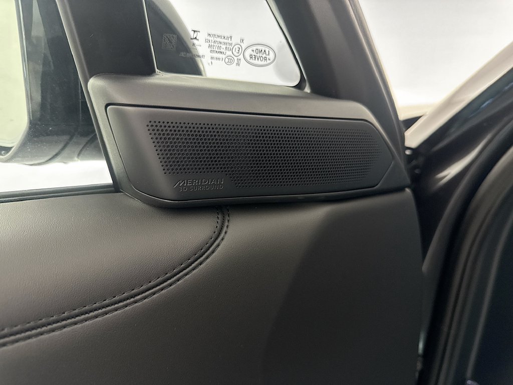 New 2026 Land Rover Range Rover SE AWD/4WD image 19
