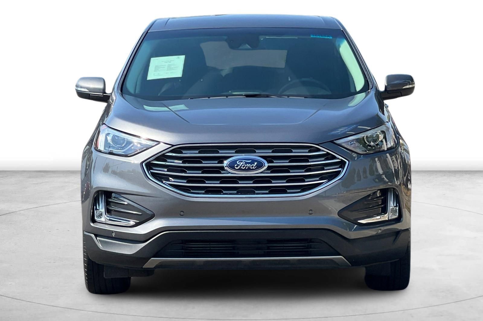 Used 2024 Ford Edge Titanium image 10