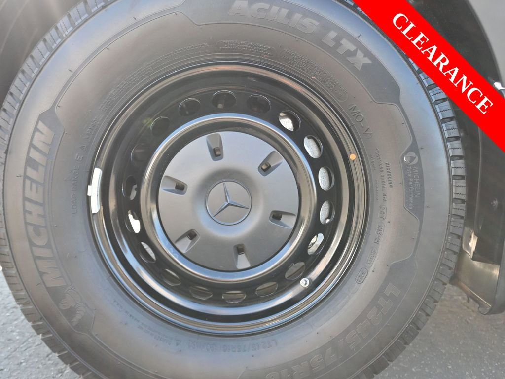 Used 2024 Mercedes-Benz eSprinter 170 Cargo w/ Dashboard Charging Package image 31