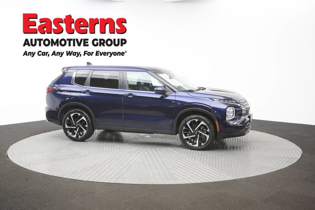 Used 2024 Mitsubishi Outlander SE FWD image 45