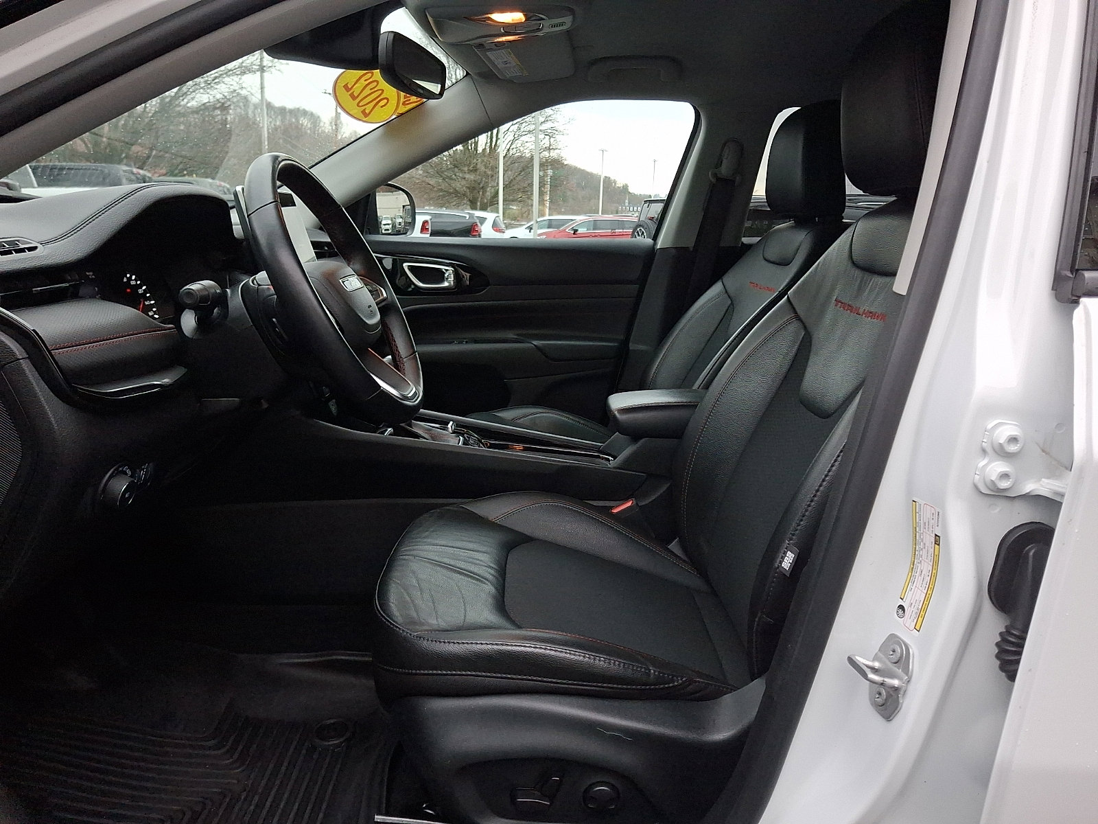 Certified 2022 Jeep Compass Trailhawk w/ Trailhawk Convenience Group AWD/4WD image 13