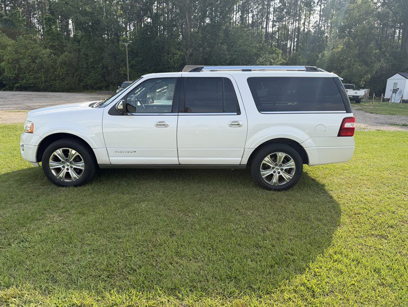 Used 2015 Ford Expedition EL Platinum RWD image 8