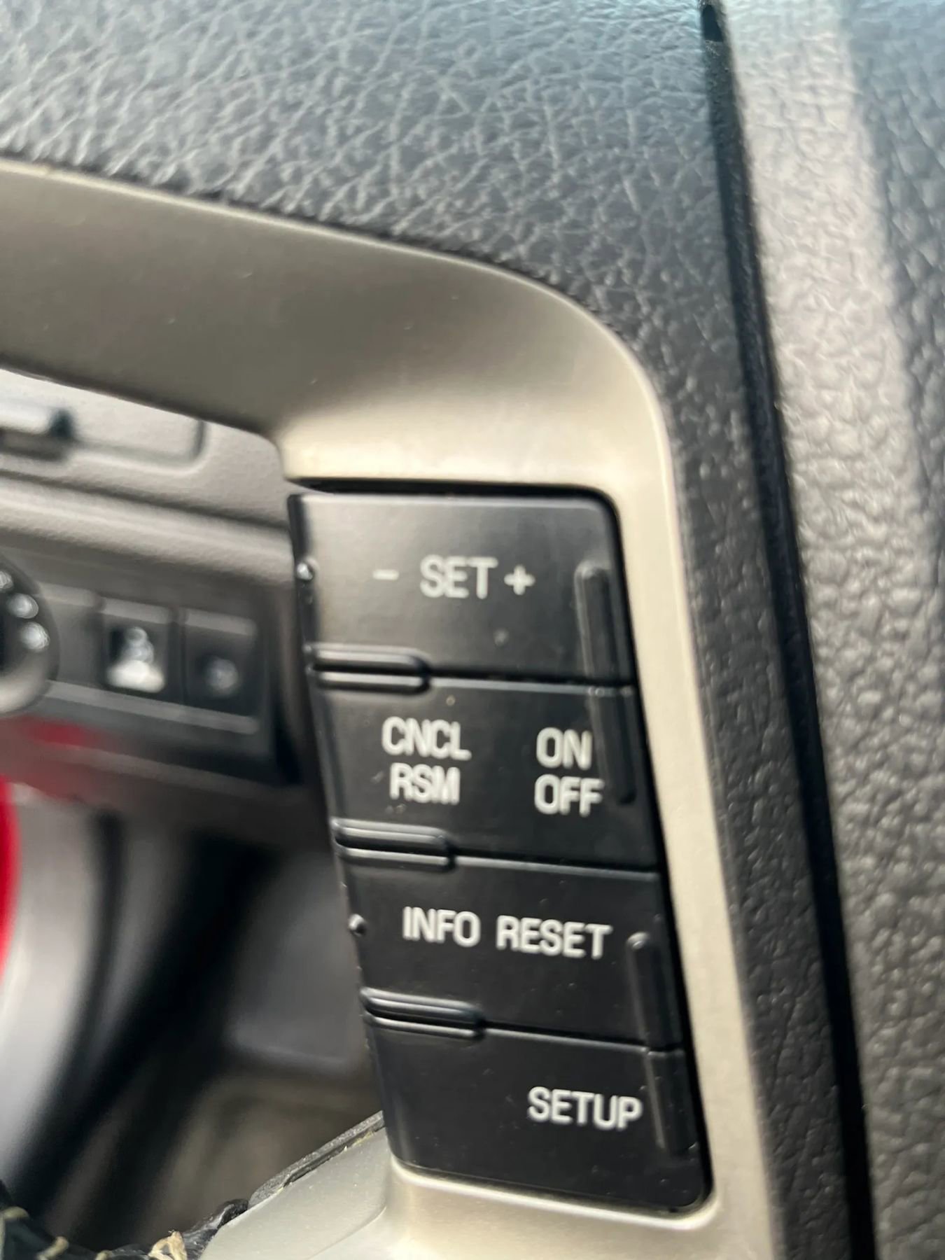 Used 2012 Ford Fusion SEL w/ Appearance Pkg image 18