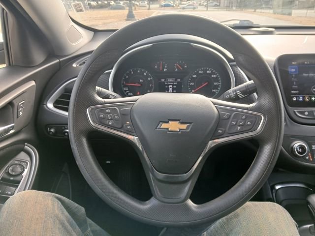 Used 2024 Chevrolet Malibu LT image 35