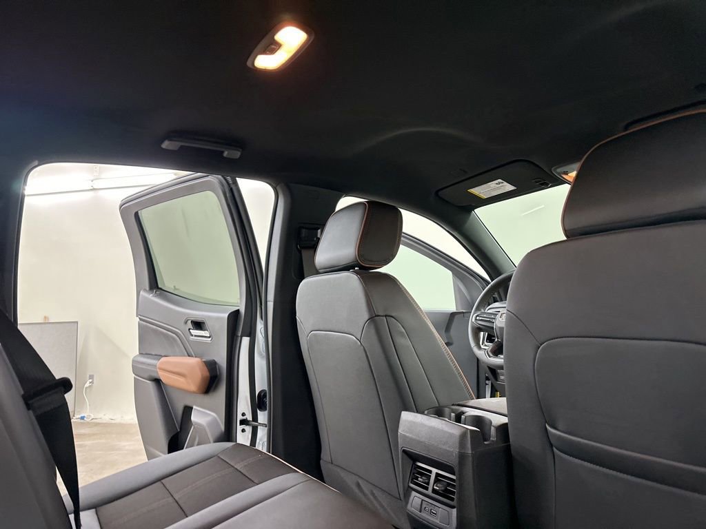New 2026 GMC Canyon AT4 image 19
