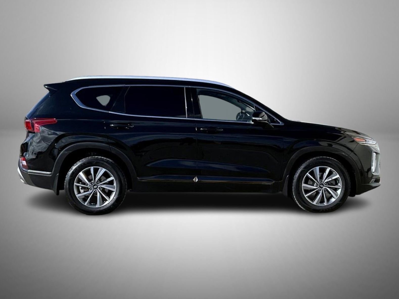 Used 2020 Hyundai Santa Fe Limited image 4