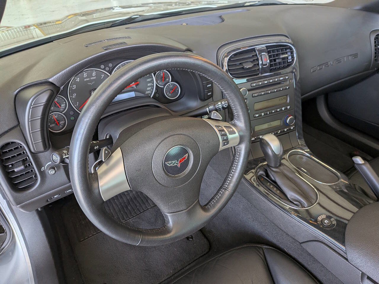 Used 2011 Chevrolet Corvette Grand Sport image 18