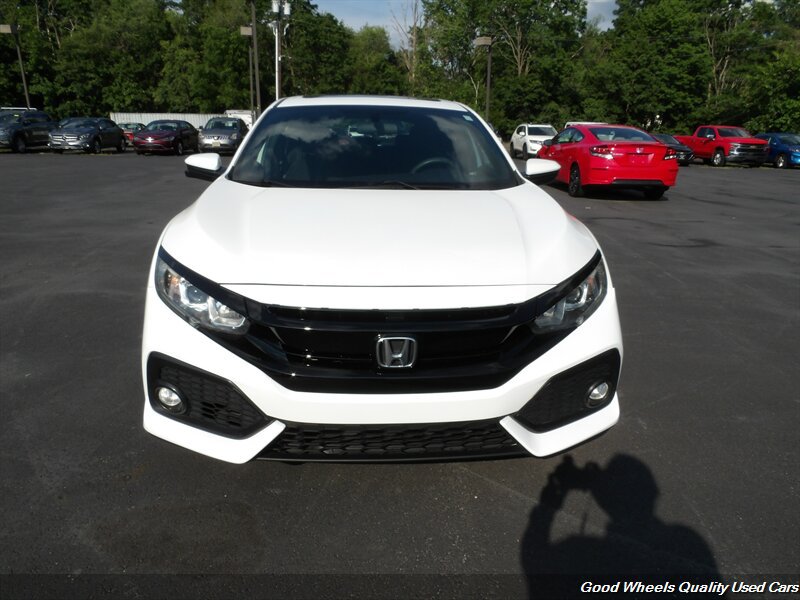 Used 2018 Honda Civic EX image 2