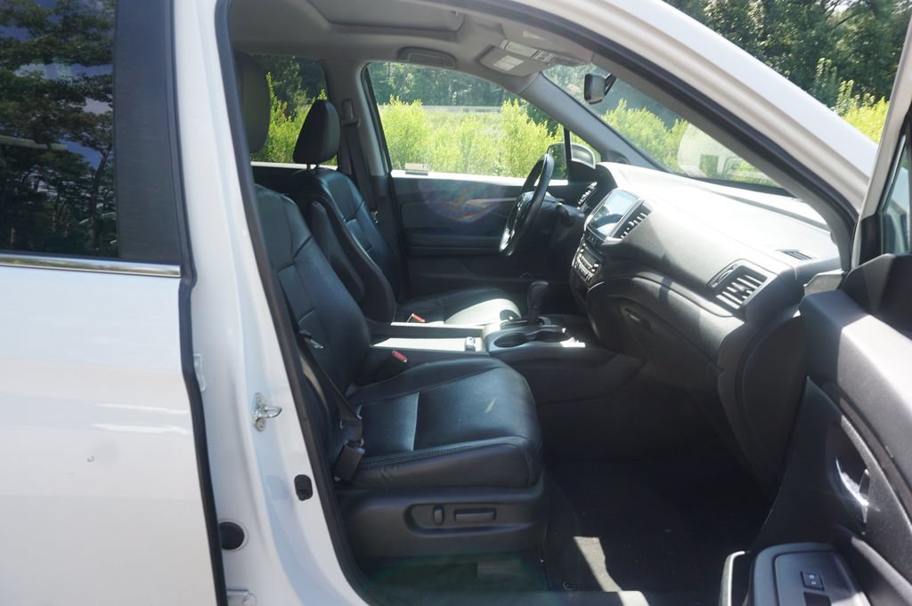 Used 2018 Honda Pilot EX-L image 17