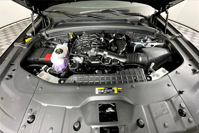 New 2025 Jeep Grand Cherokee Altitude w/ Trailer Tow Package image 2