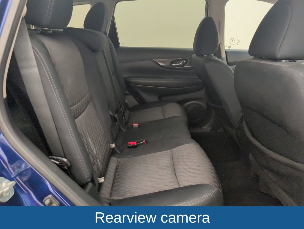 Used 2017 Nissan Rogue SV w/ SV Premium Package image 16