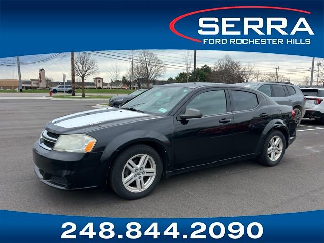 Used 2013 Dodge Avenger SE image 1