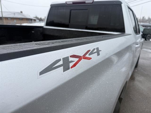 Used 2020 Chevrolet Silverado 1500 LT w/ All-Star Edition image 18